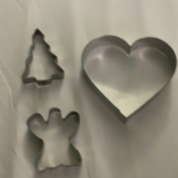Vintage 4’ Heart, Mini 3’ Tree & Ghost Cookie Cutters  EUC - Picture 2 of 6